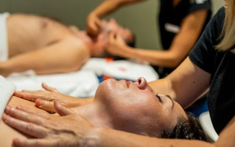 Sculpting massage